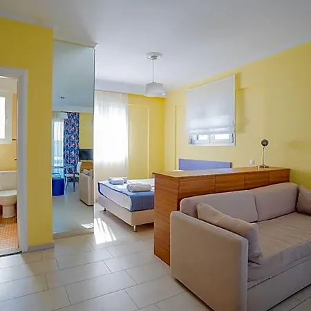 Hotel Lefkothea 3*