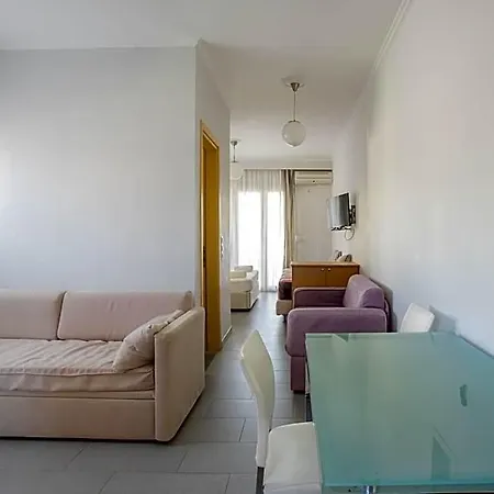 Hotel Lefkothea